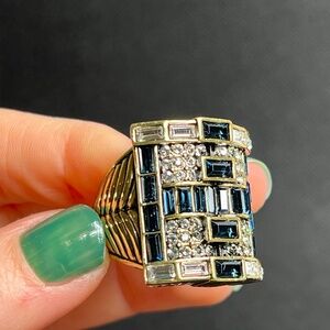 HEIDI DAUS Statement Ring Navy Blue with Swarovski Crystals Estate Find